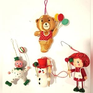 Vintage Lot Of 4 Christmas Ornaments Balloons Retro Christmas